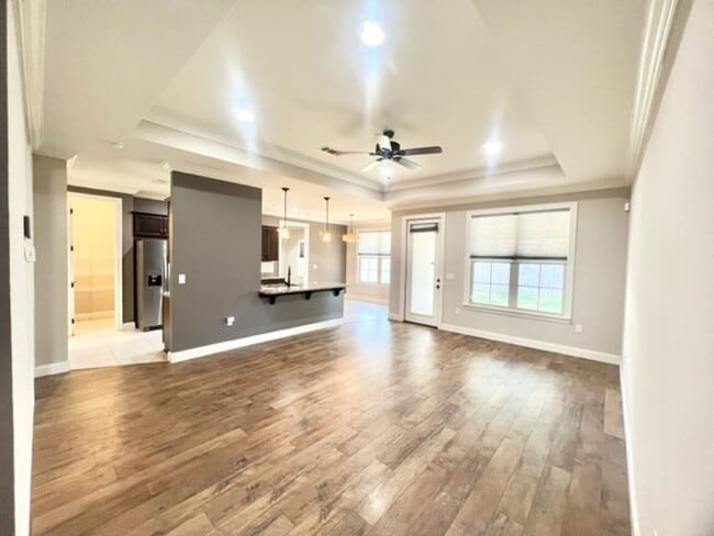 Building Photo - 113 Kailyn Ct