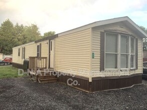 Building Photo - 22 Jane St