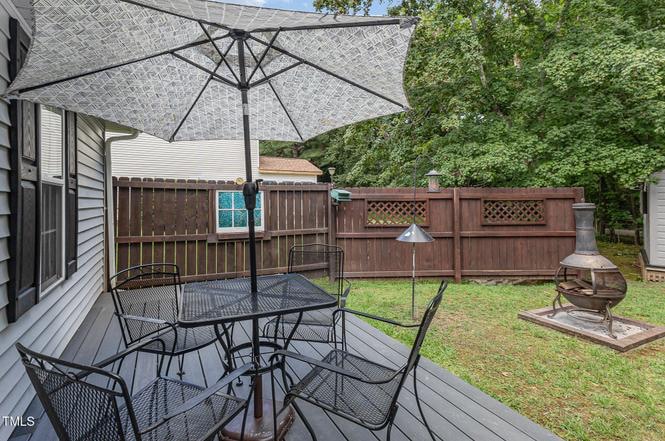 Building Photo - 105 Fox Den Ct