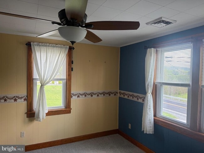 Building Photo - 10899 Fish and Game Rd