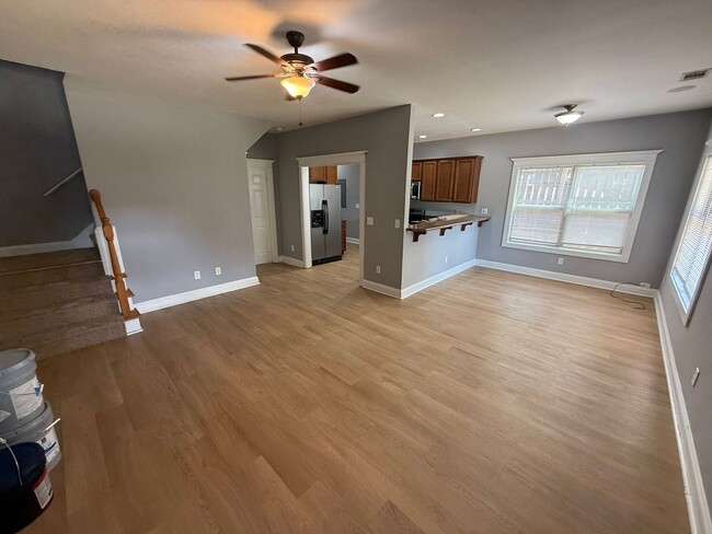 Building Photo - 242 Madison Heights