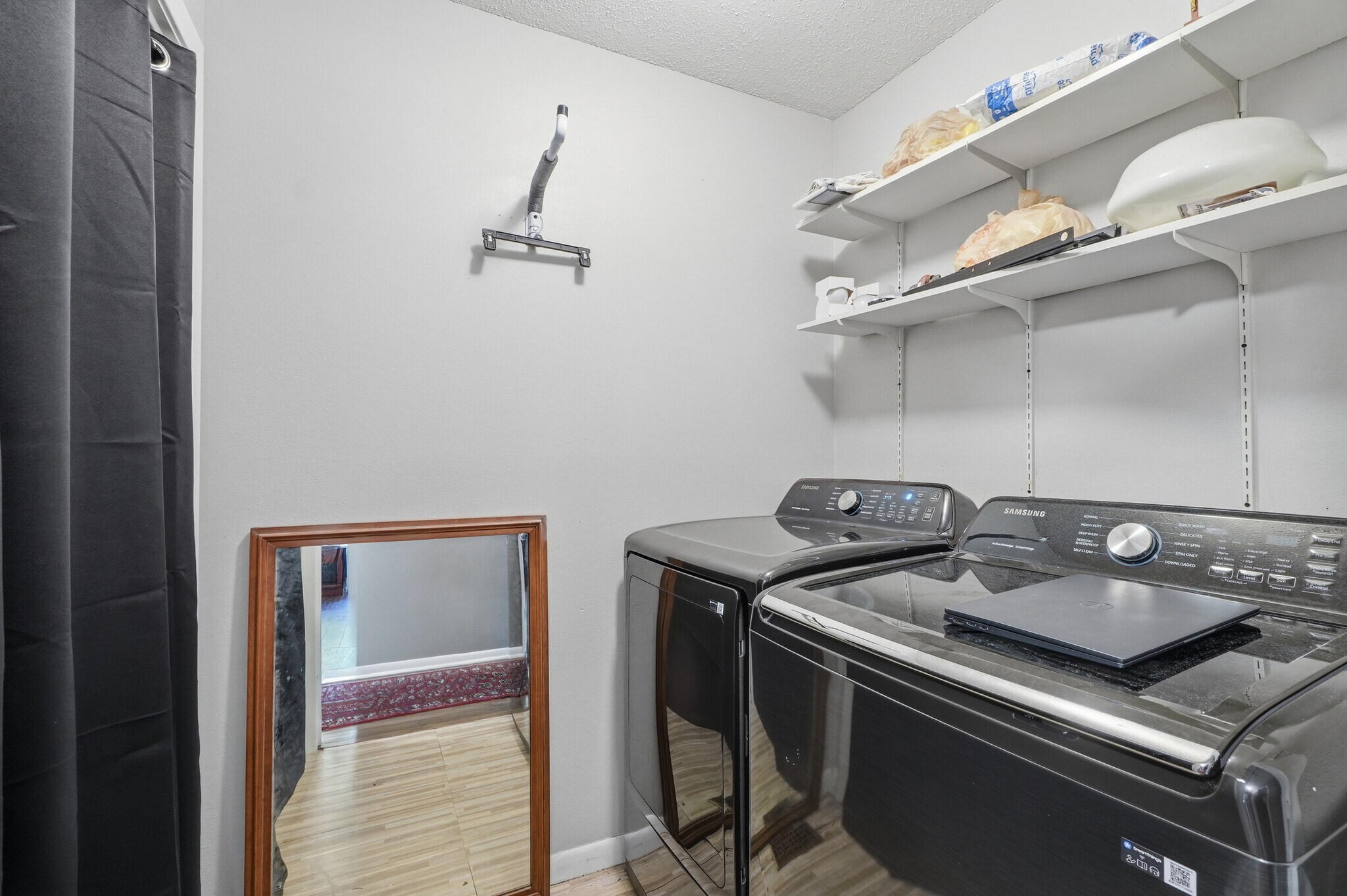Building Photo - 3 Catina Ct