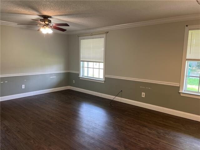Building Photo - 504 Gardenia St