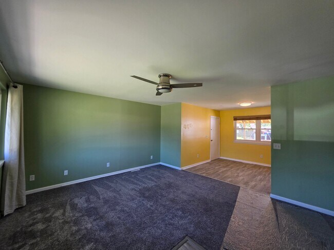 Building Photo - 4637 Clayton Dr