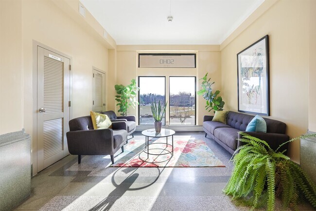 Building Photo - 520 Belleville Ave