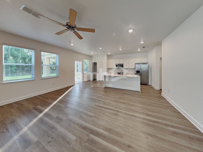 Building Photo - 16508 Cheyanne Ct