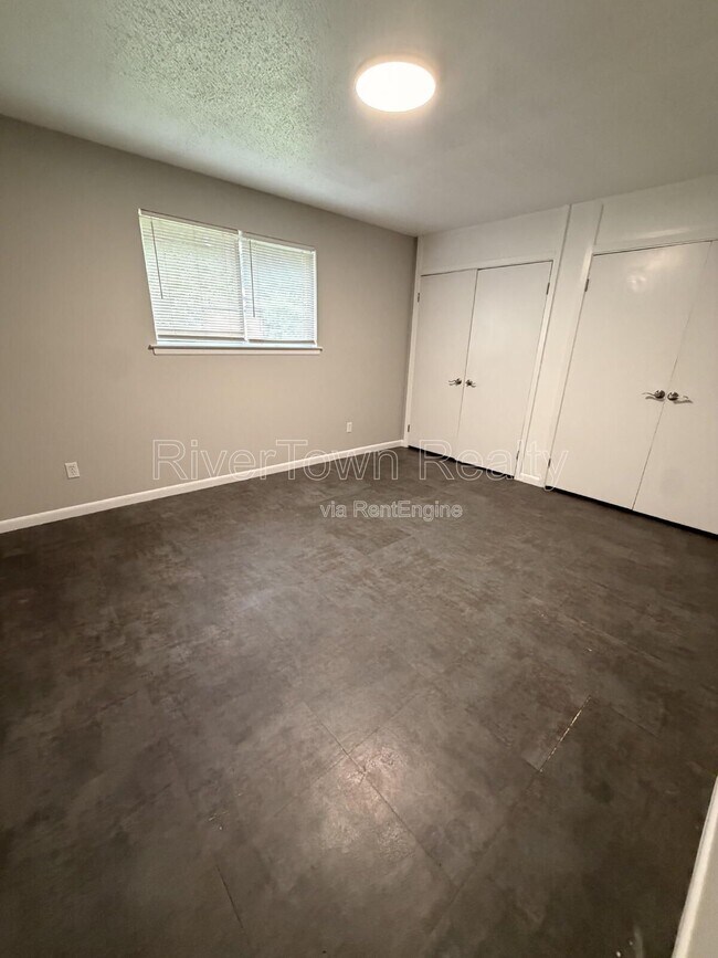 Building Photo - 1174 Railton Rd