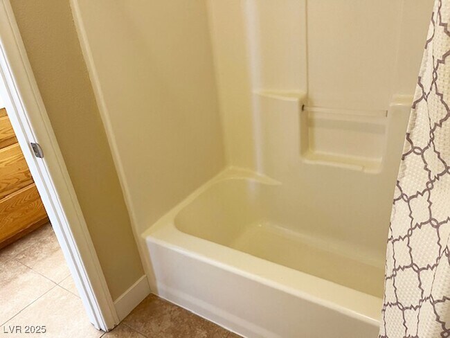 Building Photo - 7078 Glacier River Ave