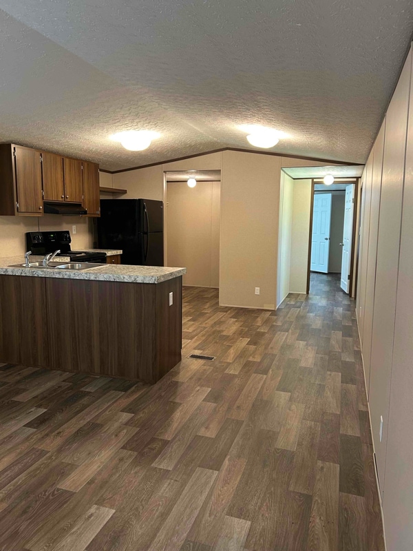 Building Photo - 2715 W McCrainie St