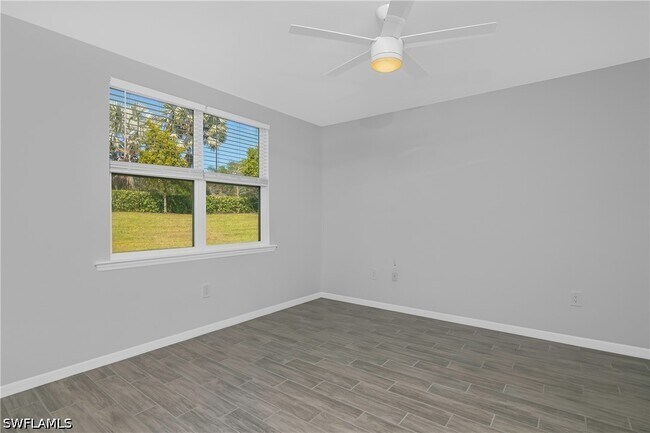 Building Photo - 14559 Edgewater Cir