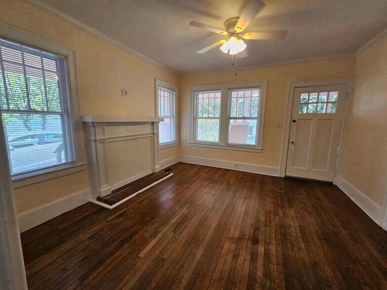 Building Photo - 4311 Wrightsville Ave