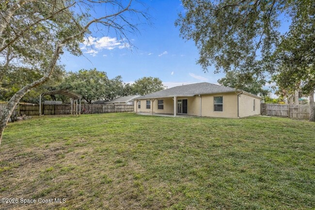 Building Photo - 6185 Degan Rd