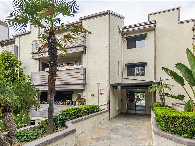 Building Photo - 20253 Keswick St