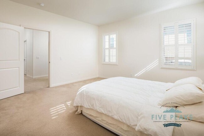 Building Photo - 1515 Franceschi Dr