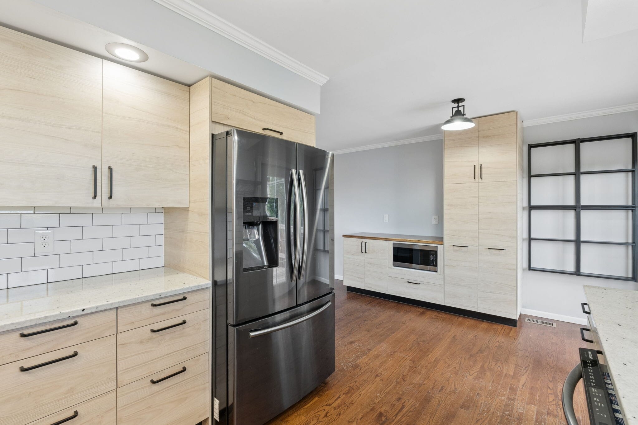 Building Photo - 103 Aurelia Ave