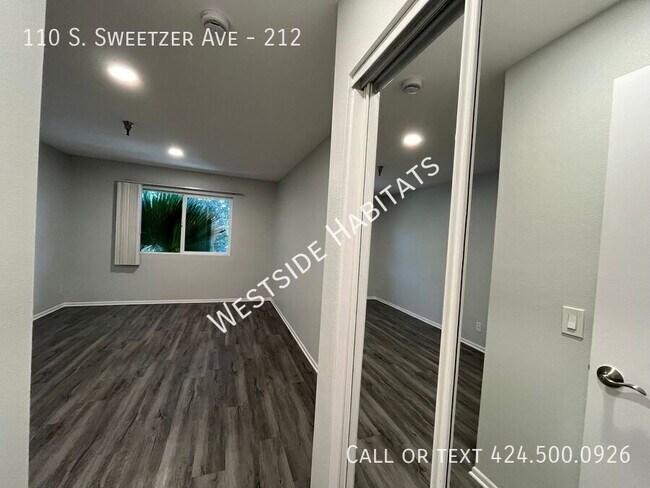 Building Photo - 110 Sweetzer Ave