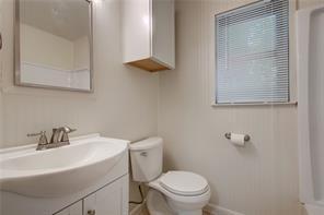 Building Photo - 7909 Lazy Ln