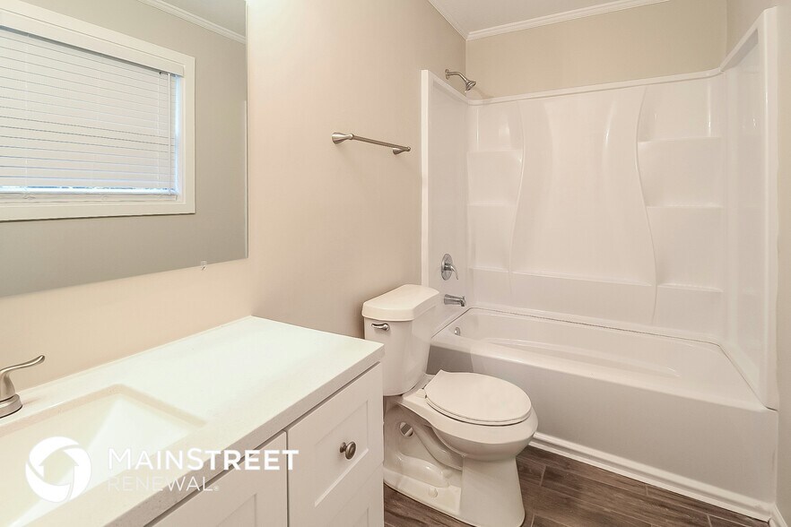Building Photo - 2626 Del Ridge Dr