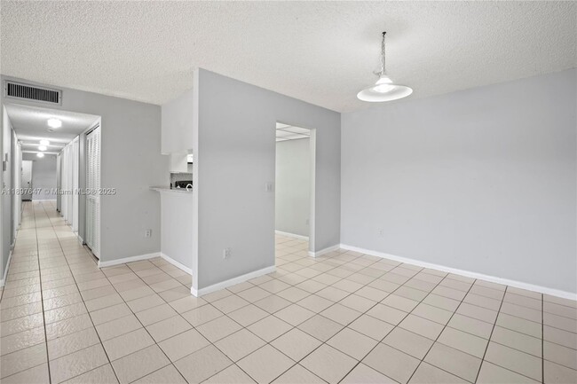 Building Photo - 8530 SW 149th Ave