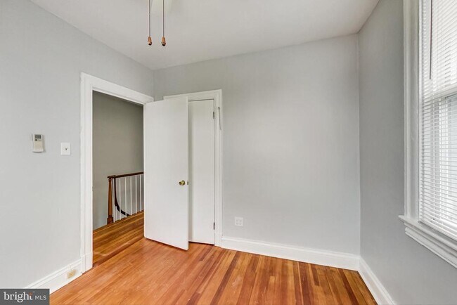 Building Photo - 6203 8th St NW