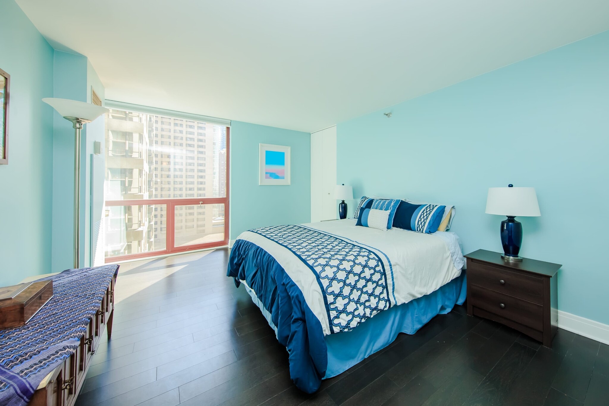 Master Bedroom - 200 N Dearborn St
