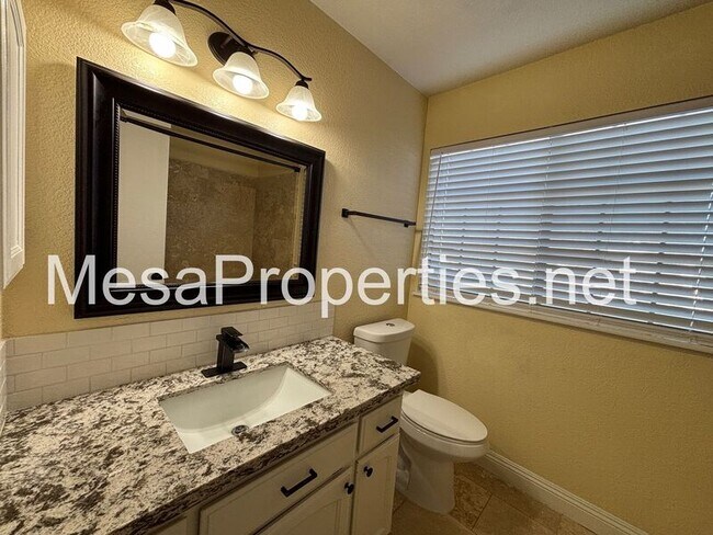 Building Photo - 12820 Santa Anita Trail