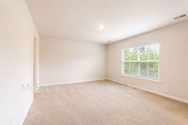 Building Photo - 1018 Aldrich St