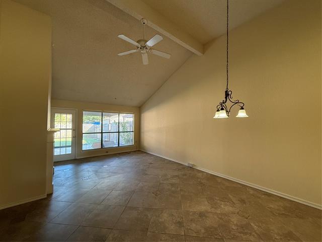 Building Photo - 2902 Post Oak Dr
