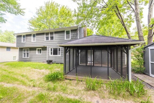 Building Photo - 104 Tumbleweed Dr