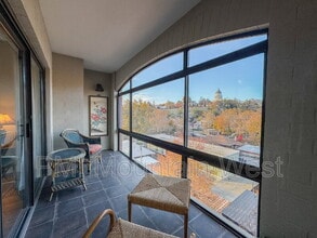 Building Photo - 171 E 3rd Ave