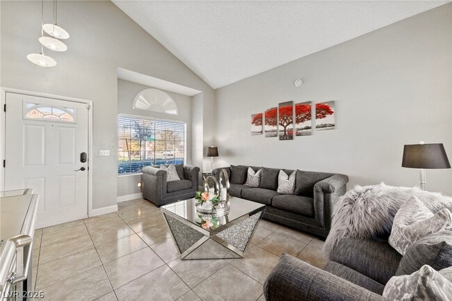 Building Photo - 449 Rutherford Cir