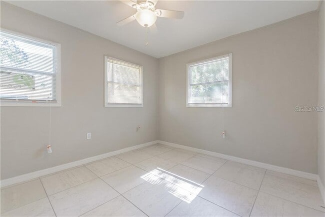 Building Photo - 7408 S Sherrill St