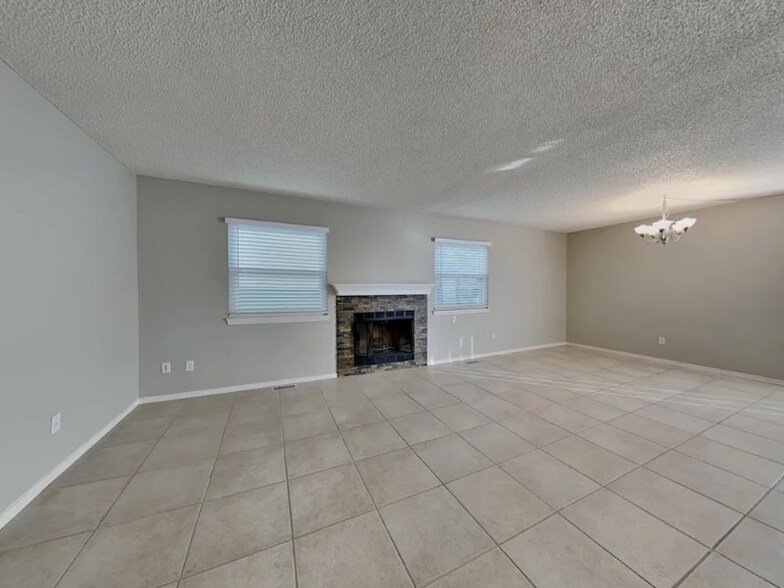 Building Photo - 6141 Hayseed Ct