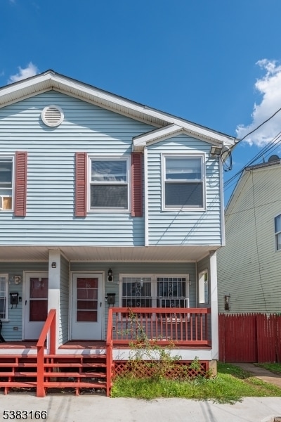 Building Photo - 394-396 S 8th St