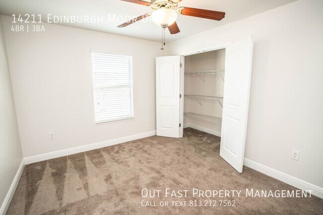 Building Photo - Spacious and Modern 4-Bedroom Home with a ...
