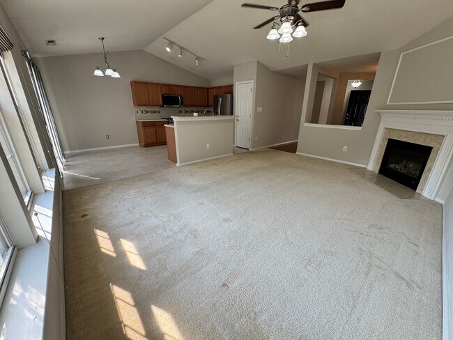 Building Photo - 5337 Thunderidge Drive