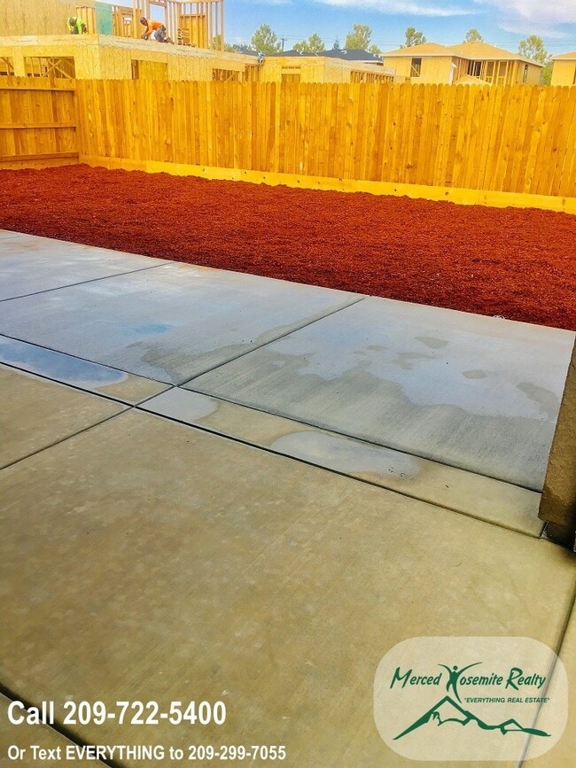 Building Photo - Must see!  Apply to schedule a viewing.