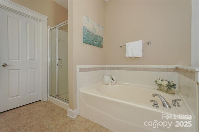 Building Photo - 188 Water Oak Dr