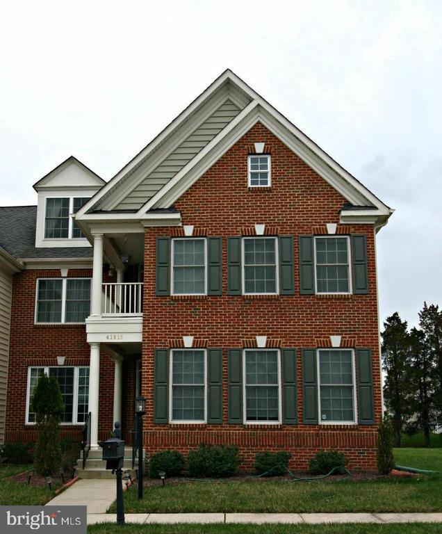 Primary Photo - 41815 Bristow Manor Dr
