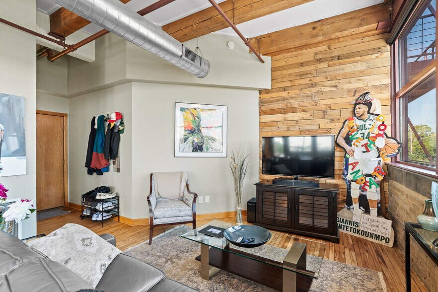 Main Level Bedroom - Used as a Family Room - 215 W Maple St