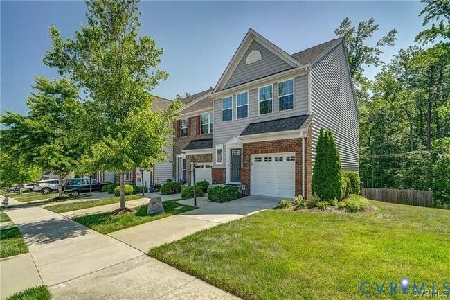 Building Photo - 441 Creekwillow Dr