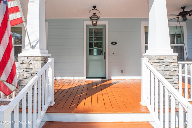 Building Photo - 11 Mascotte Pl