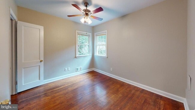 Building Photo - 3507 27th Ave