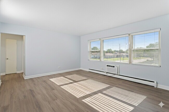 Building Photo - 3725 N Harlem Ave