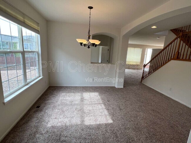 Building Photo - 2115 Selenite Ct