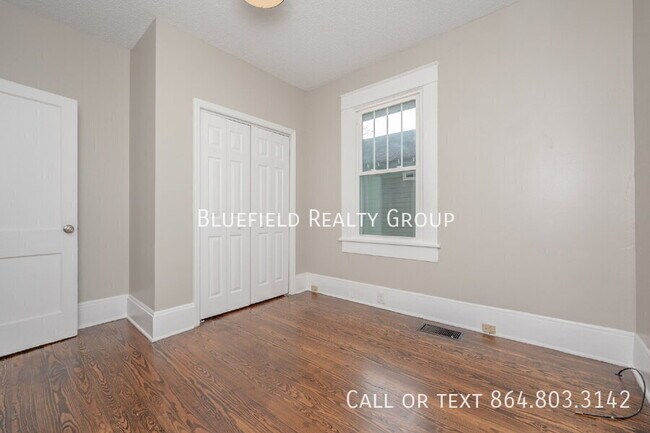 Building Photo - 780 Rutledge St