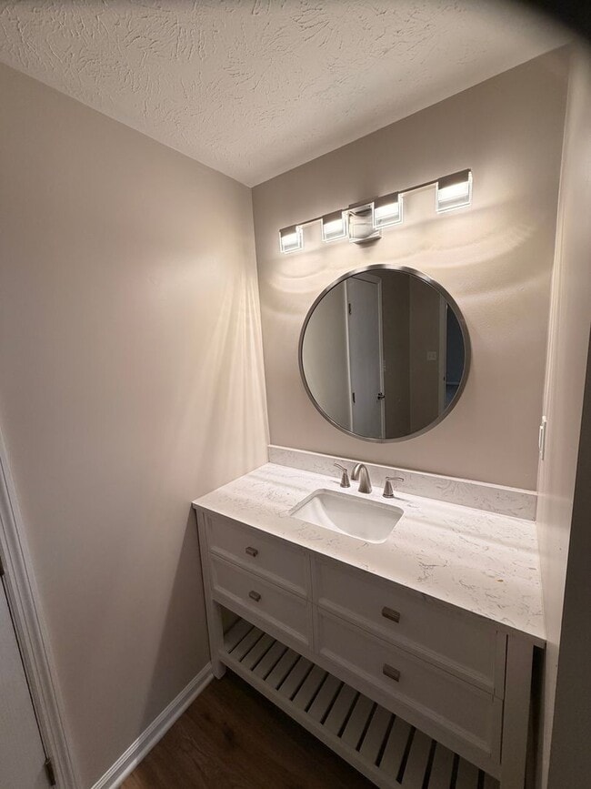 Building Photo - Rosehaven1325