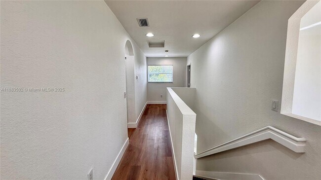 Building Photo - 13843 SW 31st St