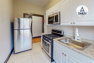 Building Photo - 24 E Madison St