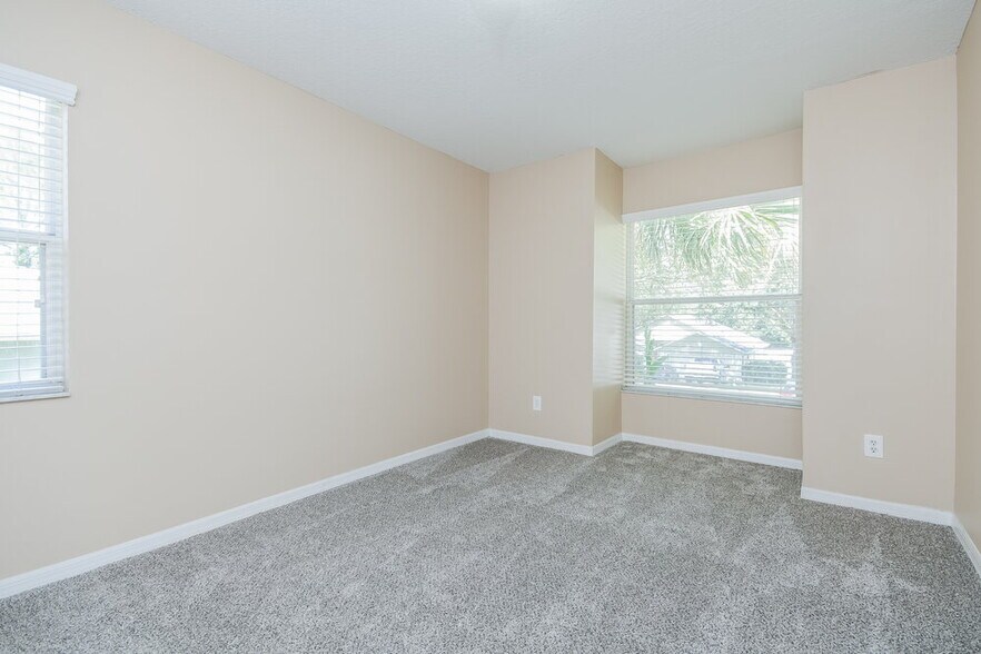 Building Photo - 914 Arbor Hill Cir